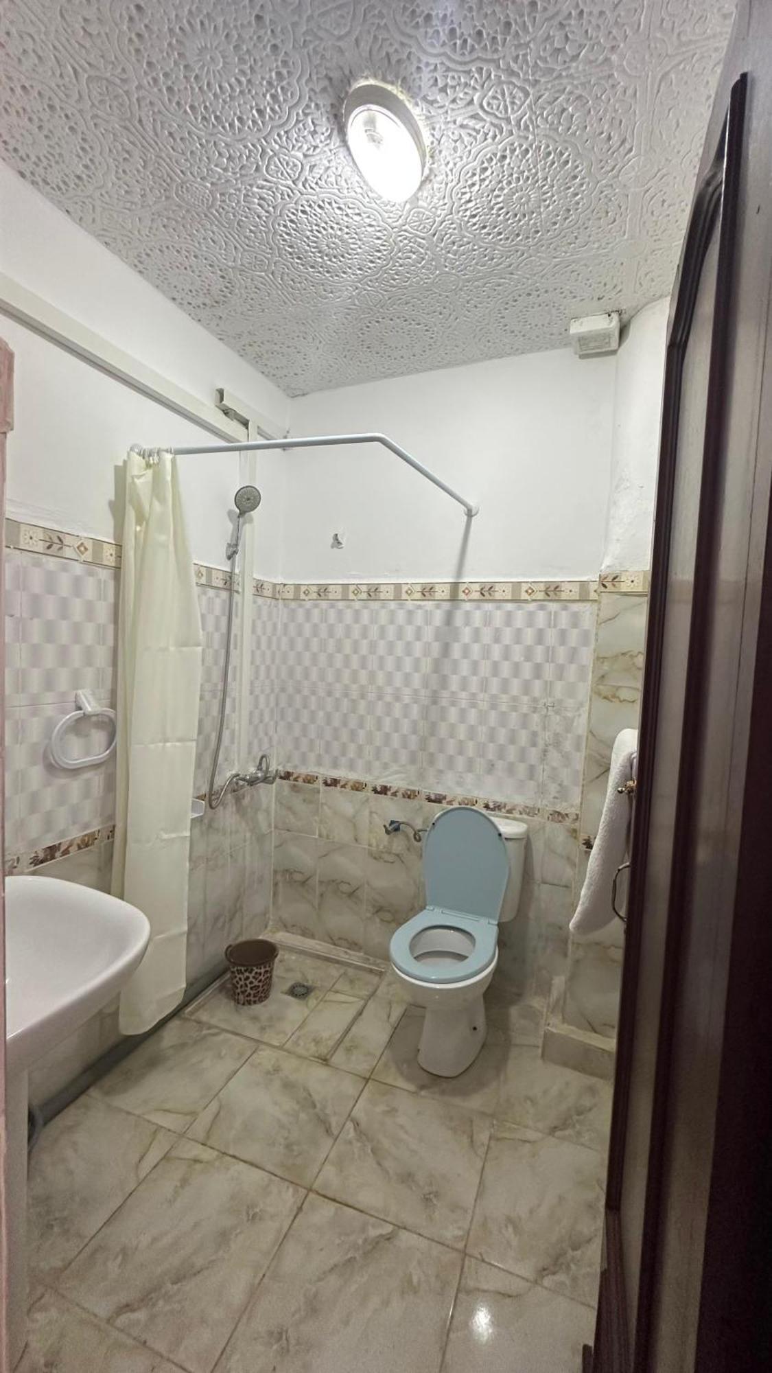 Hotel Al Amana シェフシャウエン エクステリア 写真