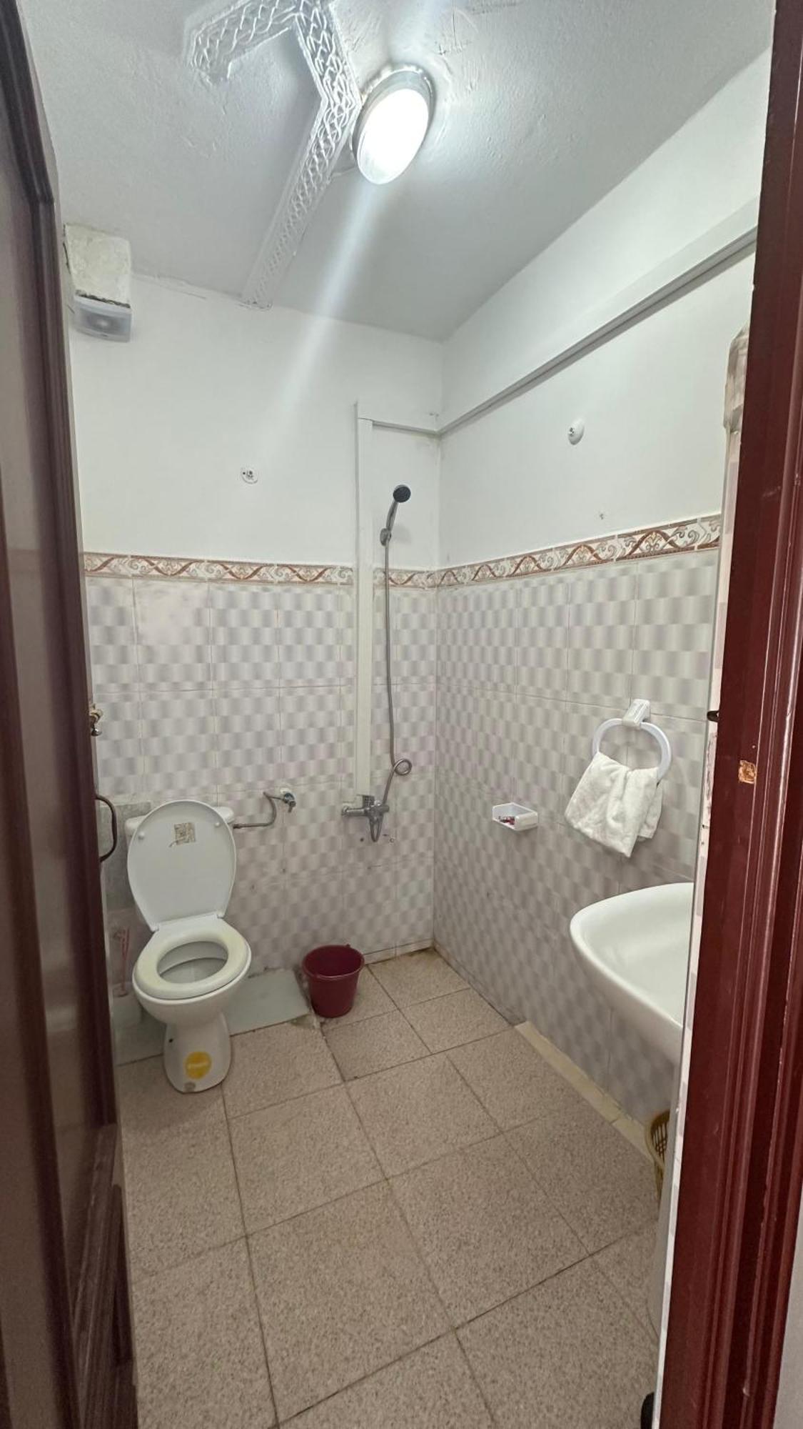 Hotel Al Amana シェフシャウエン エクステリア 写真