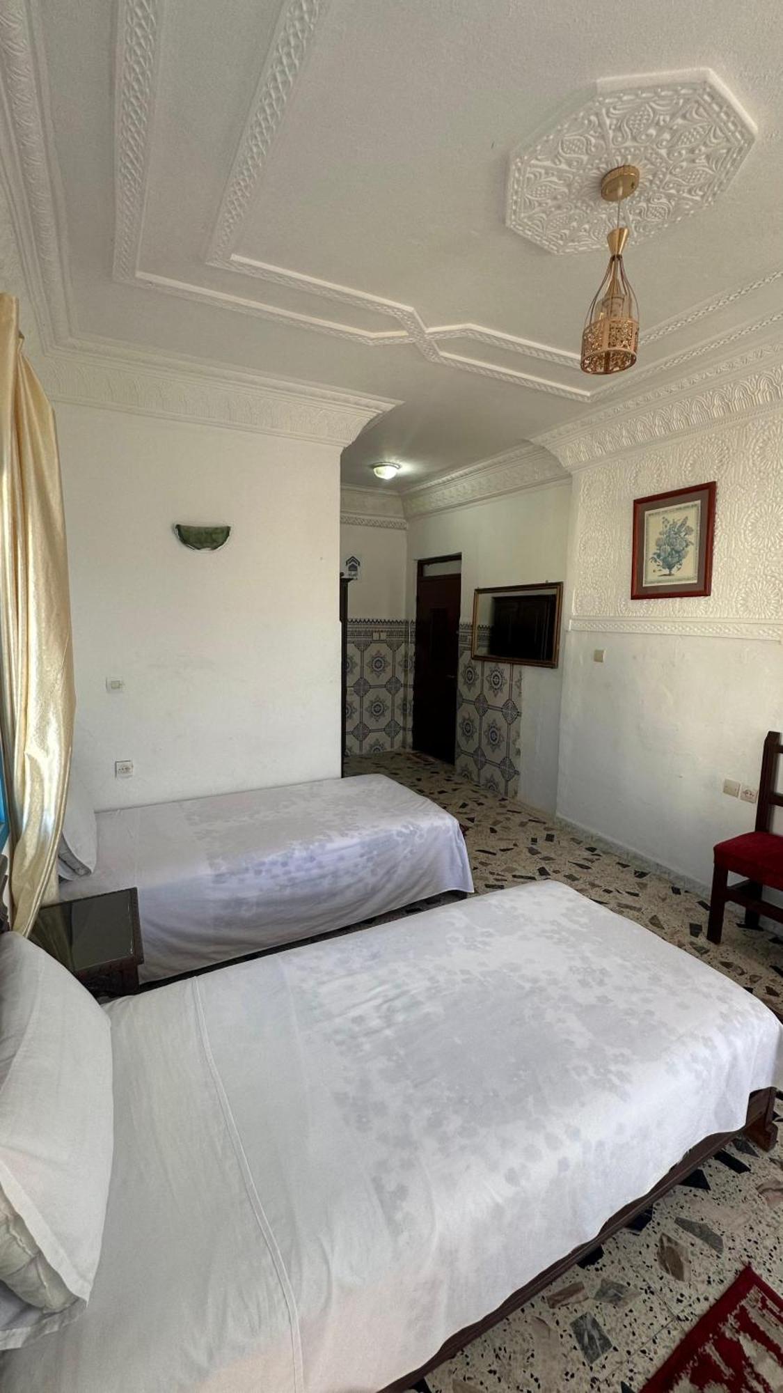 Hotel Al Amana シェフシャウエン エクステリア 写真
