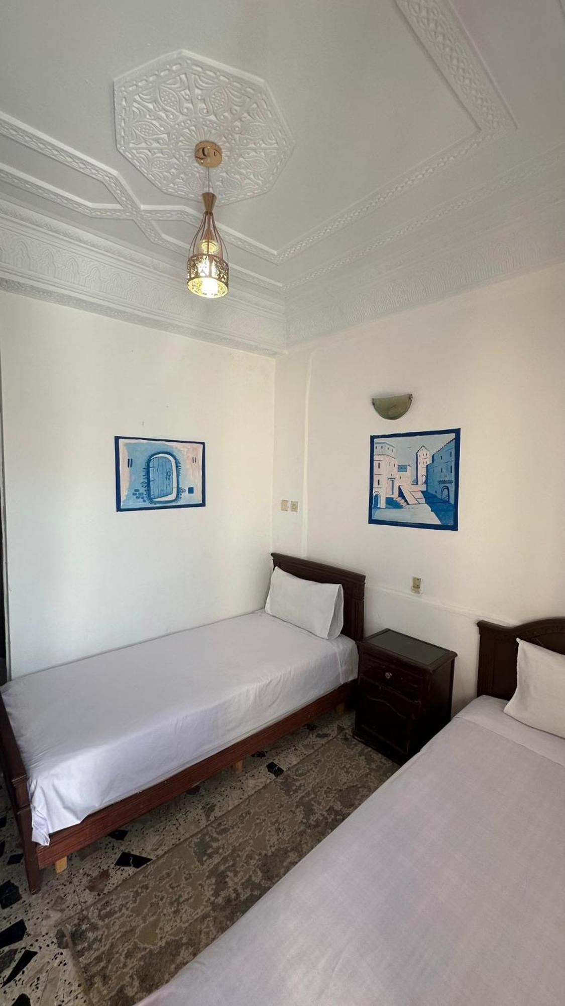 Hotel Al Amana シェフシャウエン エクステリア 写真
