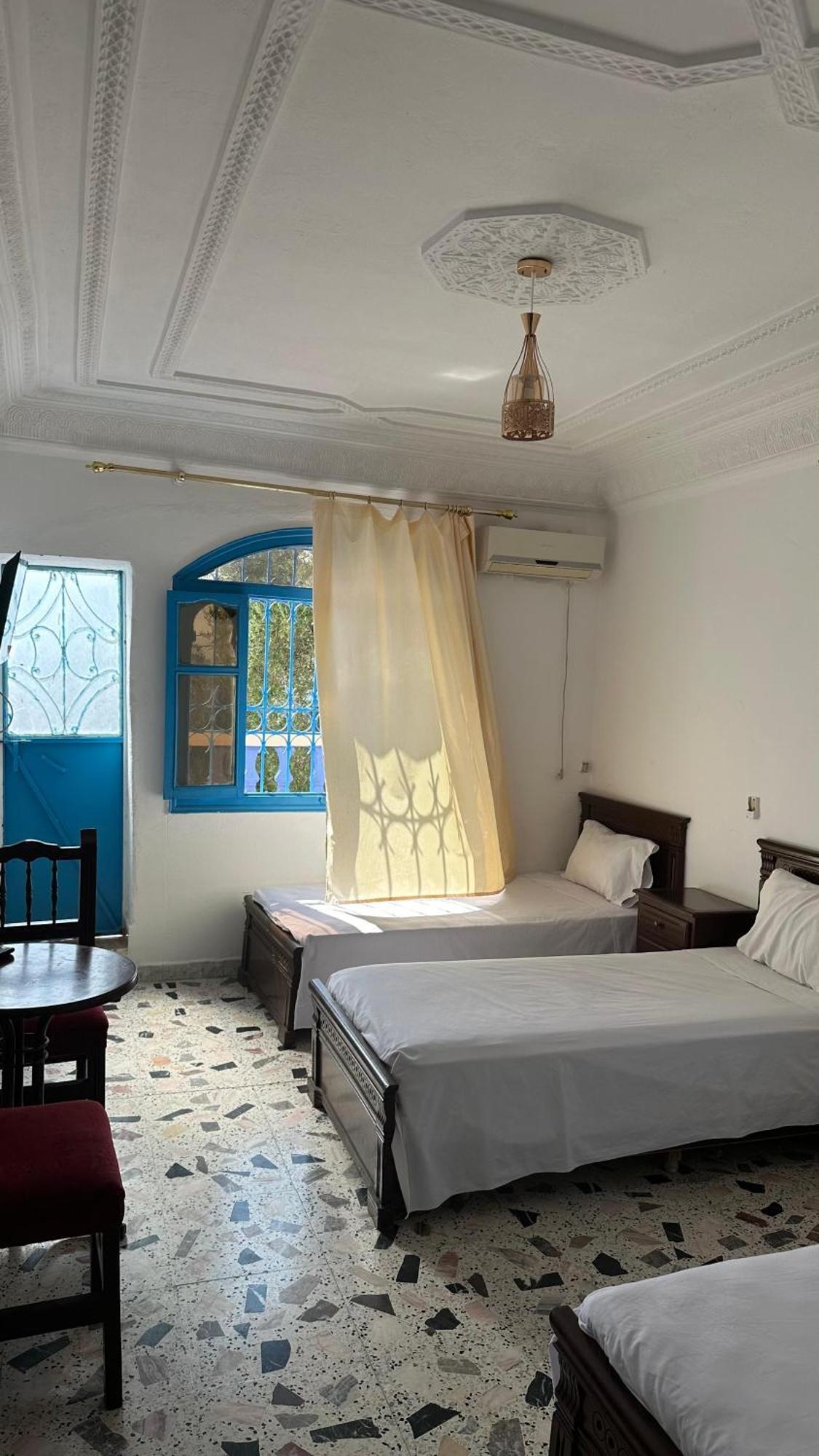 Hotel Al Amana シェフシャウエン エクステリア 写真